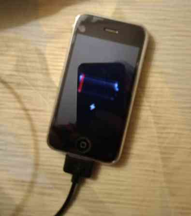 Продам Iphone 3 Донецк