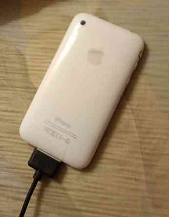 Продам Iphone 3 Донецк