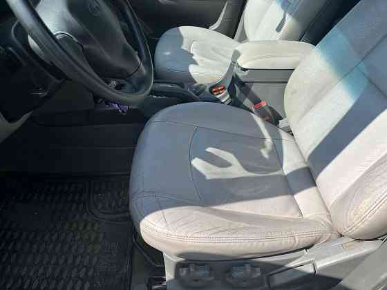 Hyundai Santa Fe . Год 2008. Коробка автомат. 2.0 дизель. Привод полный. Харцызск