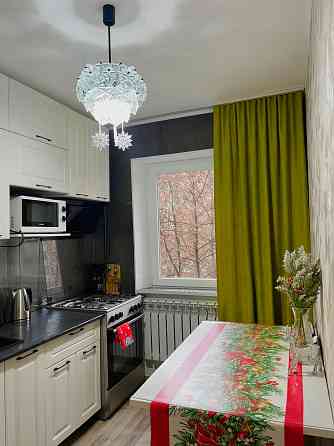 Посуточно 1-к квартира Макеевка