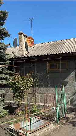 Продам 3-х комн Дом в Макеевке Гвардейке.Газ. Ремонт. 10 соток-ГосАкт. Гараж Летняя кухня. Макеевка