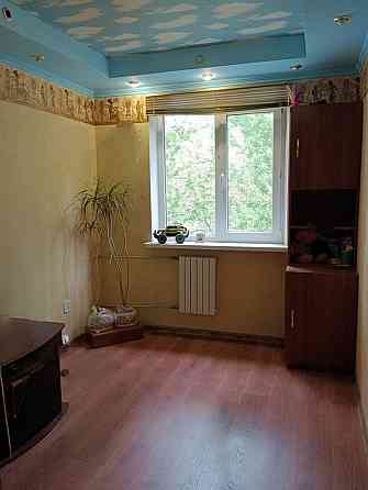 Продаётся 2 к.кв. торговый центр «Донецк Сити». Донецк