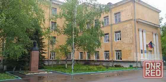 Продам 3 к.кв 75 кв.м ,Детский Мир , школа 54 ул.Левицкого ,документы готовы . Донецк