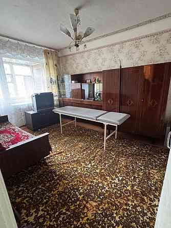 Продам 1-комнатную квартиру в центре Шахтерска Шахтерск
