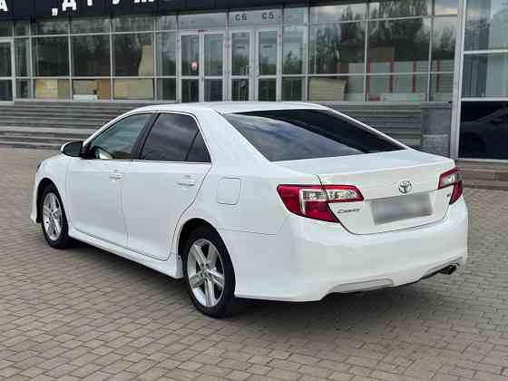 Toyota Camry Донецк