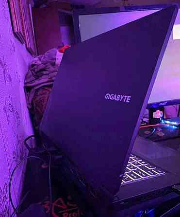 Ноутбук Gigabyte G7 Донецк