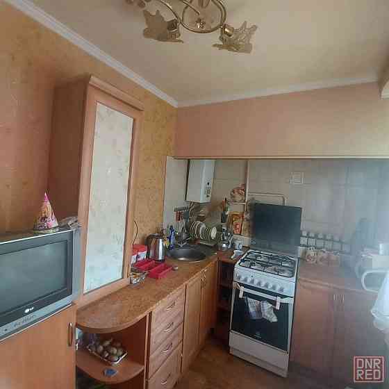 Продам 2- к, ул.Комунистическая Донецк