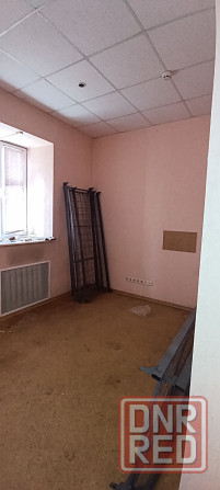 Сдам Офис 70 м² в Ленинском районе, ориентир ОцКб. Кабинетная система. Отдельный вход. Парковка Донецк - изображение 5