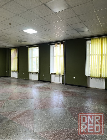 Сдам в аренду помещение 186 м² в Ленинском р-не. Ремонт. Отдельный вход.Парковка.Есть склад с рампой Донецк - изображение 3