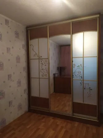 Продам 2-х ком.кв. Нижнекурганская.Документы готовы.Жилое состояние. Донецк