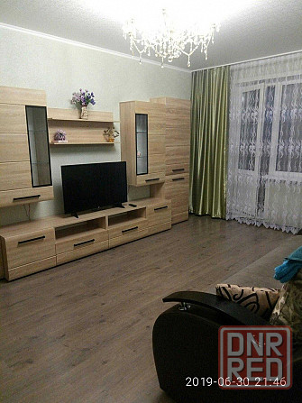 Сдам квартиру в Макеевке рядом с универмагом Макеевка - изображение 1