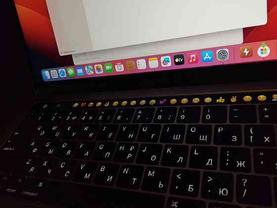 Macbook Рrо 13 Touch bar 8/256Gb Spасе Grаy Донецк