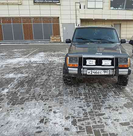 Jeep Cherokee 1989 года Макеевка