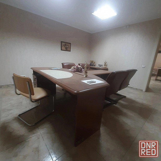 Продам офисное помещение в самом центре Макеевка - изображение 2