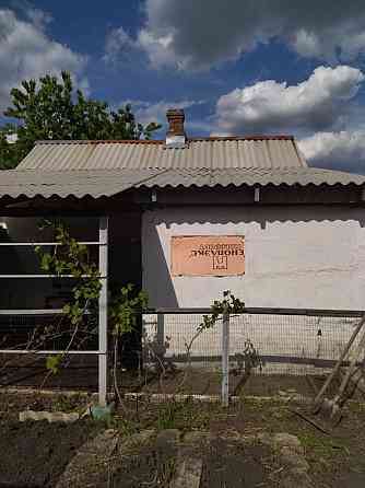 Продам Дом 50 м². Участок 5 соток. Петровский район, ориентир Трест(ЗаГс). Газ. Донецк