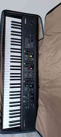 Синтезатор Yamaha cp73 Макеевка