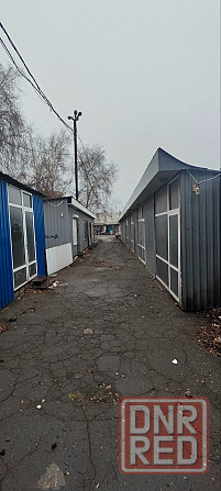Сдается в аренду помеение в Пролетарском районе на рынке Щетинина площадь 8кв.м. Стоимость 8 000р. Донецк - изображение 1