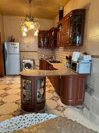 продается 5 ком. дом в буденовском районе, парк энергетиков Донецк