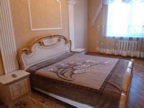 Продам, 2-х ком квартиру- студию ( Сталинка), г.Донецк, пр-т Мира . Донецк
