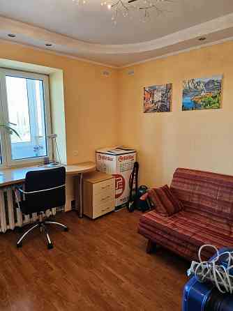 Продам 4-ком.кв, ремонт, всё остаётся, пр. Комсомольский! Донецк