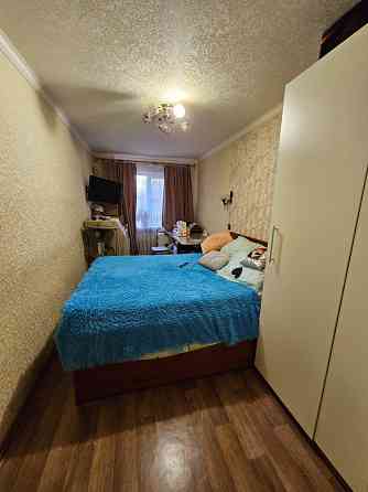 Продам 2-ком.кв-ру, 2/5, комнаты раздельные, ремонт,все остаётся(ул.Армавирская)!я Донецк