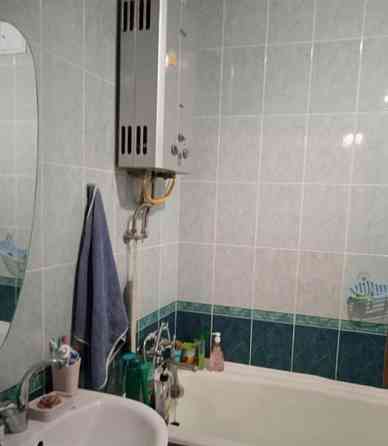 Продам 3 ком кв в Калининском р-н по ул Лабутенко Дик Донецк