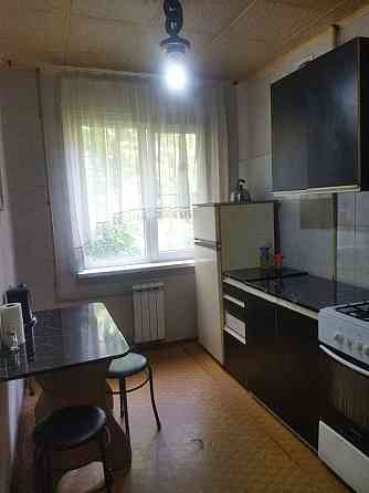 Продам 3 к. квартиру 2/9 м-н Солнечный Донецк