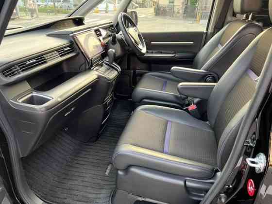 HONDA STEPWAGON SPADA COOL SPIRIT Донецк