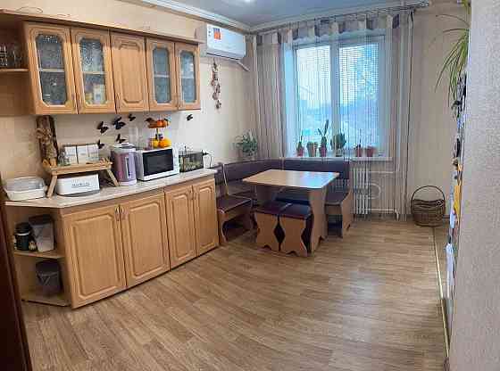 Продам! 4 х квартира Донецк , Мирный Донецк