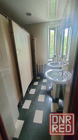 Продается офис в Куйбышевском районе, ориентир-Стройдеревня Административное здание Донецк - изображение 7