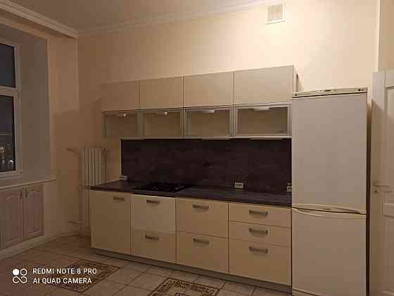 Продажа 3-х комнатной квартиры в самом престижном доме Донецка Жк Корона по очень выгодной цене! Донецк
