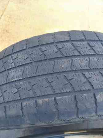 215 55 r17 3шт. можно поштучно KUMHO Донецк