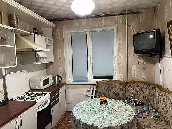 Сдам комнату в 3-к.кв., Киевский р-н, Шахтерская пл., ул. Университетская, "Зимний сад" Донецк