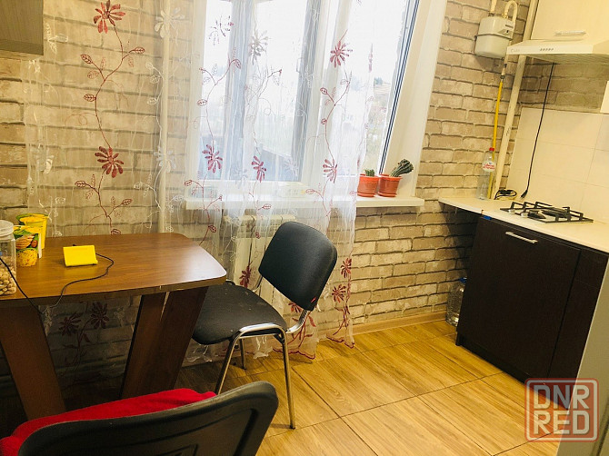 Сдается уютная однокомнатная квартира в Ленинском районе. Донецк - изображение 2