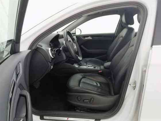 AUDI A3 SEDAN Донецк