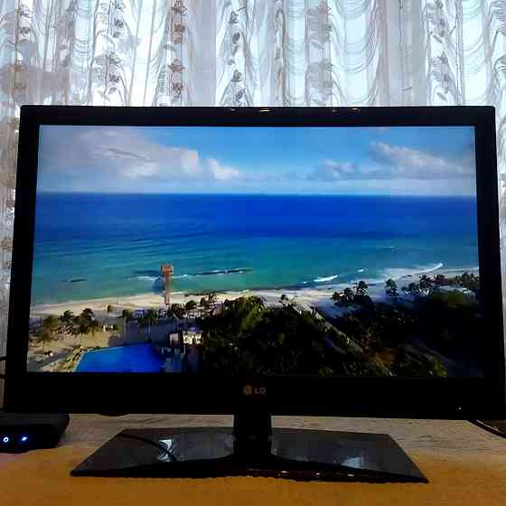 продам телевизор LG Донецк