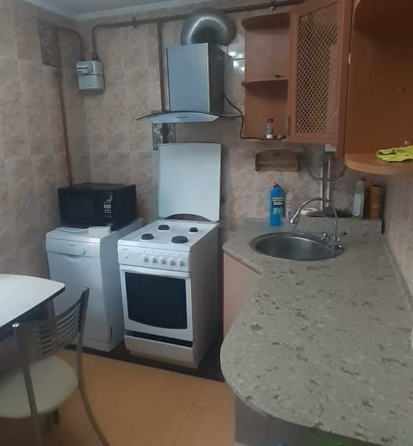 Сдаётся 1кк, пр Ильича Донецк