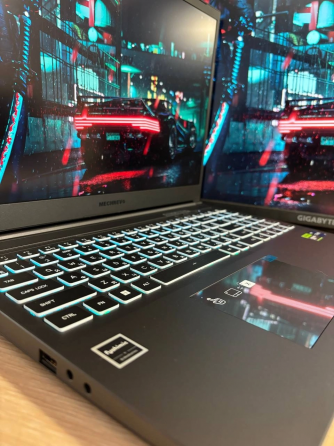 Самый мощный в рынке Новый Merchrevo 3K,1TB,4070 Донецк