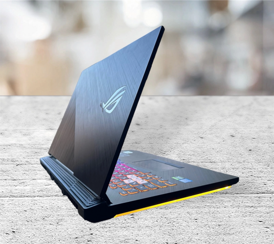 Игровой бредовый 17.3 Asus Rog Strix гарант комплт Донецк