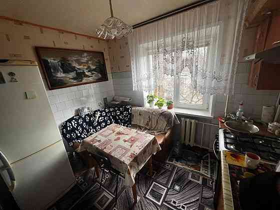 Продам 2-х ком.кв. Раздольная,Жилое состояние,чешка,возле мфц,документы готовы. Донецк