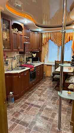 Продаётся стильная трёхкомнатная квартира 68 кв. м. в самом центре Макеевки Макеевка
