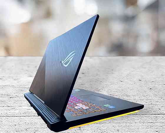 Игровой бредовый 17.3 Asus Rog Strix гарант комплт Донецк