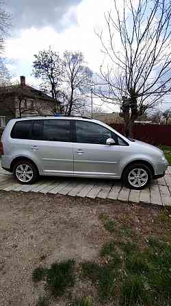 Продам Volkswagen Touran Макеевка