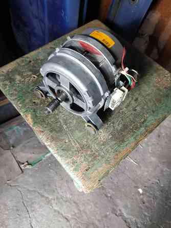 Стиральная машина Индезит WIL 82 X на запчасти Макеевка