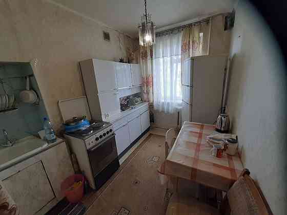 Продам 2 комн в калининском р-не в отличном месте Донецк