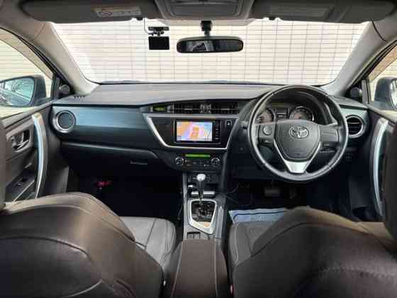 Toyota Auris 1.5 Донецк