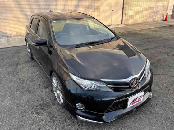 Toyota Auris 1.5 Донецк
