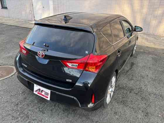 Toyota Auris 1.5 Донецк