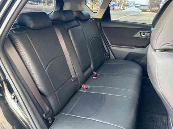 Toyota Auris 1.5 Донецк