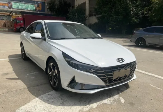 Hyundai Elantra 1.5 Донецк